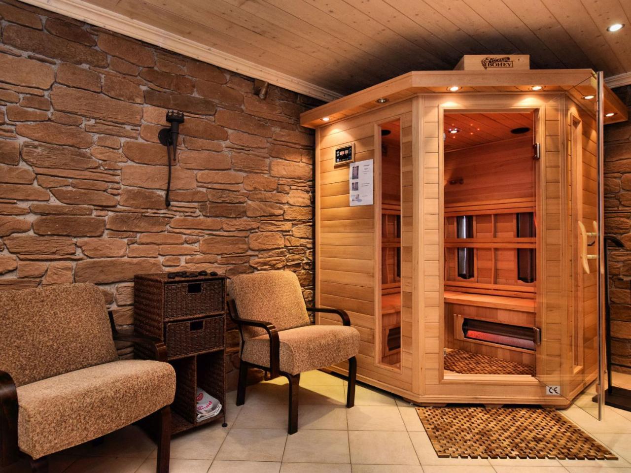Luxurious Holiday Home With Jacuzzi Filly Exterior foto